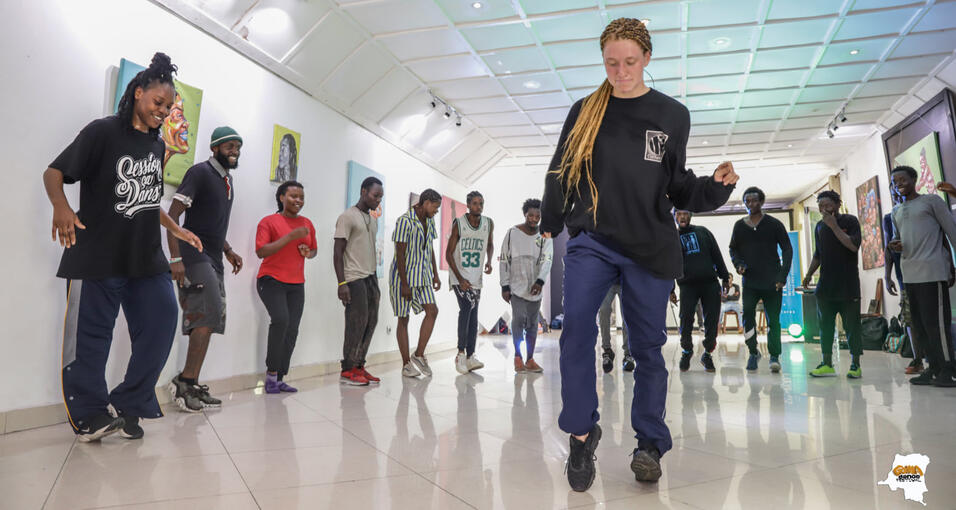 Ateliers & résidences artistique, pour une formation et renforcement des capacités de danseurs, pour l’orientation vers une carrière professionnelle